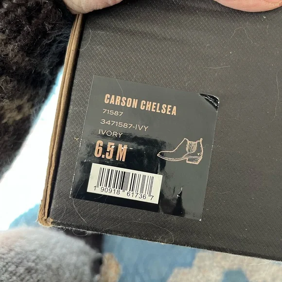 Frye Carson Chelsie Ivory - Picture 3 of 3